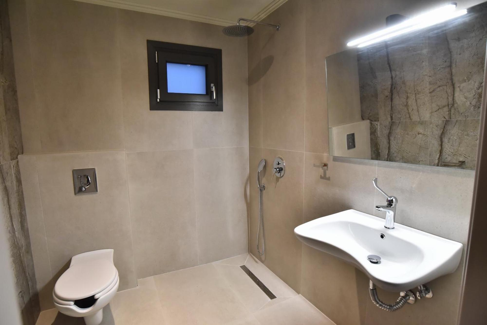 Welcome Inn Палеон-Цифликион Экстерьер фото